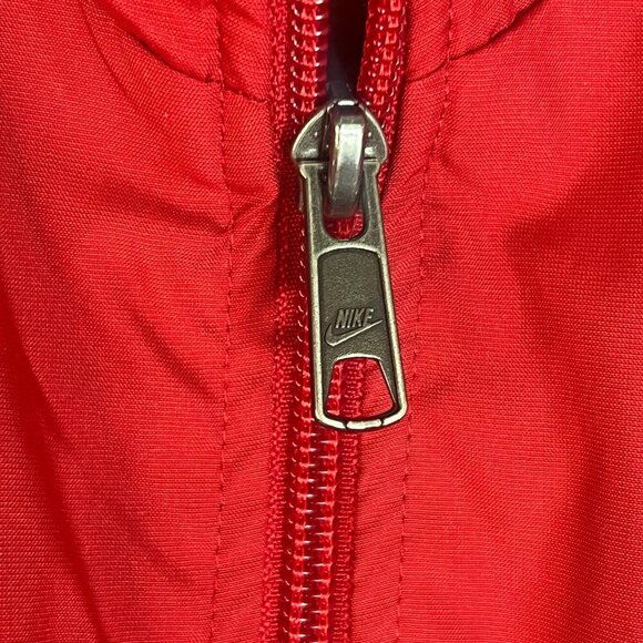 Nike Sportswear Windbreaker Jacket Red/Solver Men Vintage Size Medium Active - Picture 3 of 8